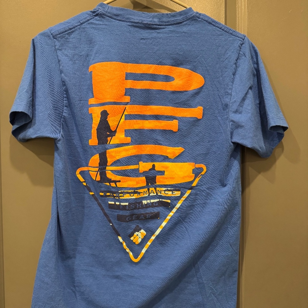 Columbia tee